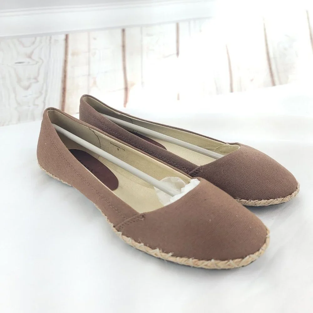 Gomax Womens Sienna-14 Brown Round Toe Slip On Flat Heel Espadrille Shoes Size 9